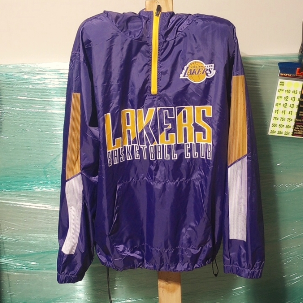 NBA Los Angeles Lakers Basketball Club Pullover Windbreaker, Size-(Medium)